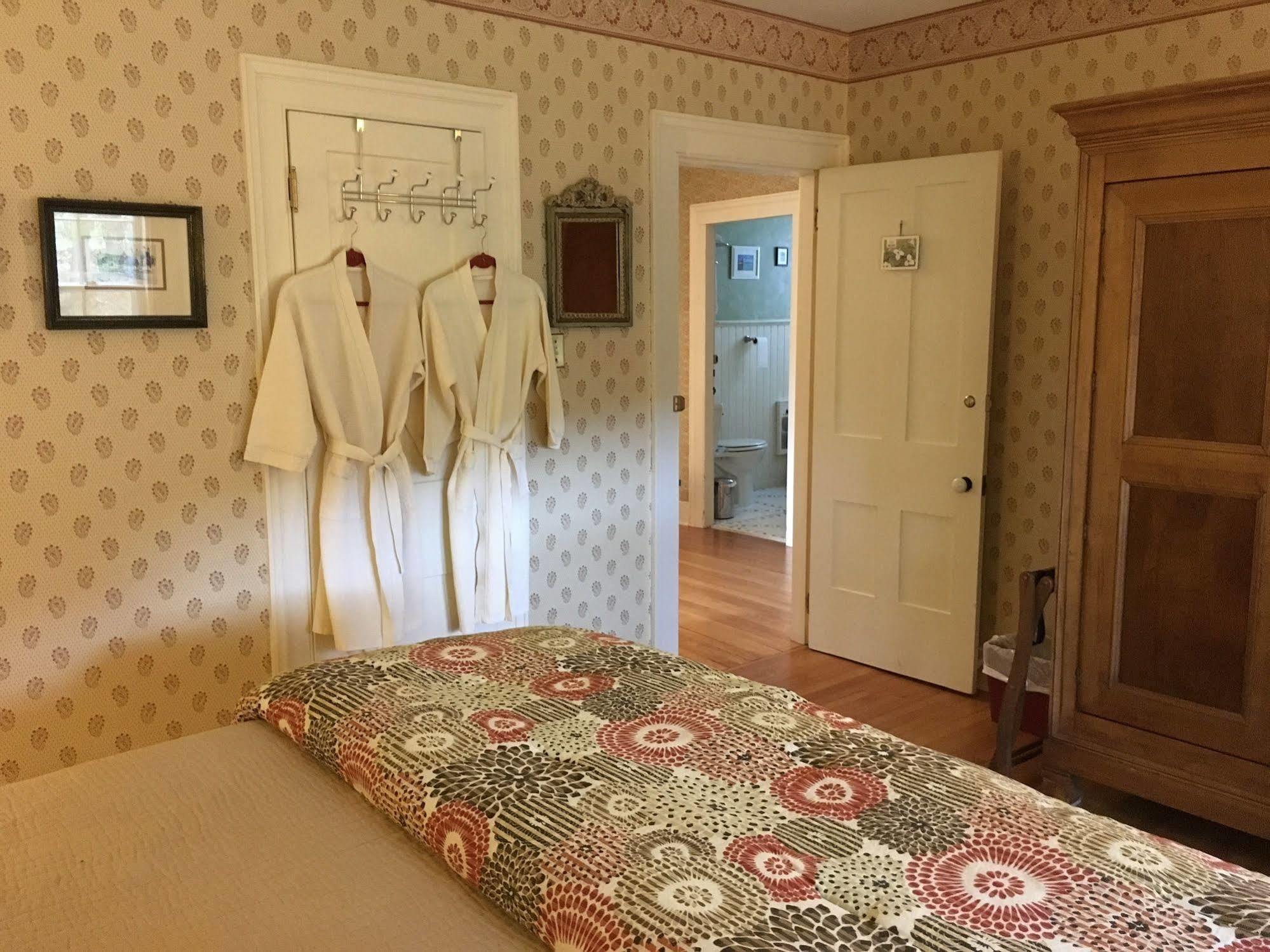 Dreamhouse Country Inn Bristol エクステリア 写真