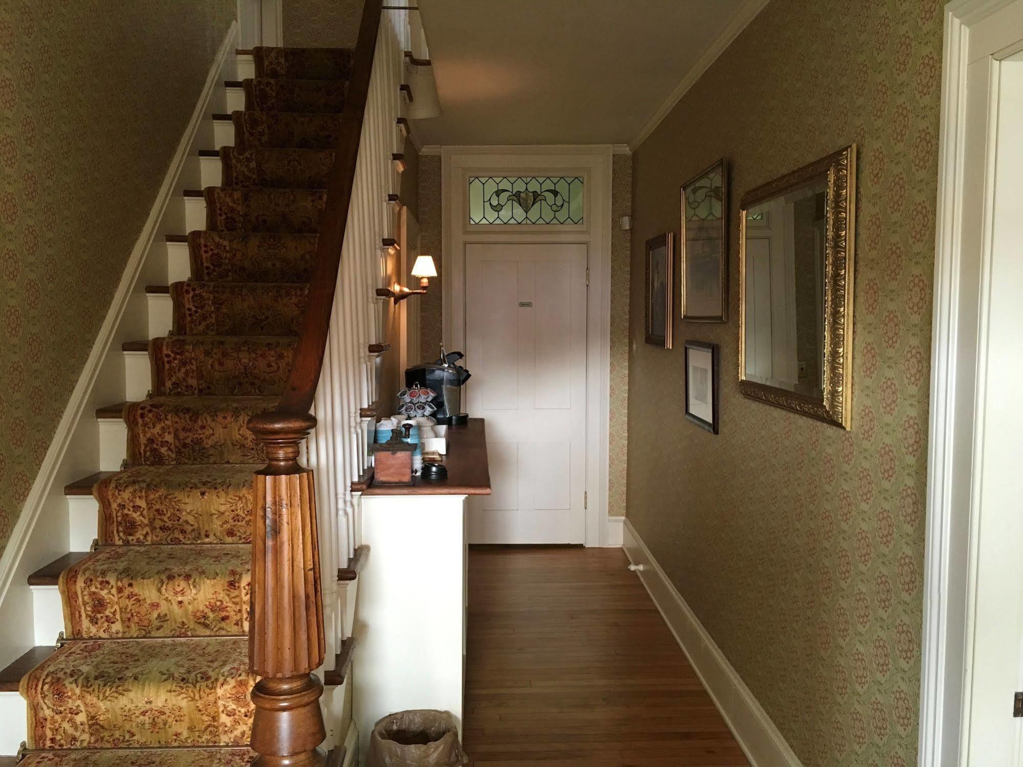 Dreamhouse Country Inn Bristol エクステリア 写真